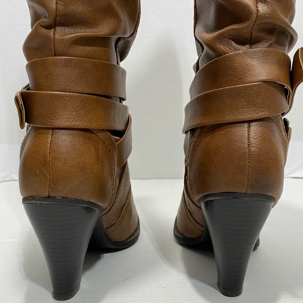 CHARMING CHARLIE KNEE HIGH BOOTS Size 8